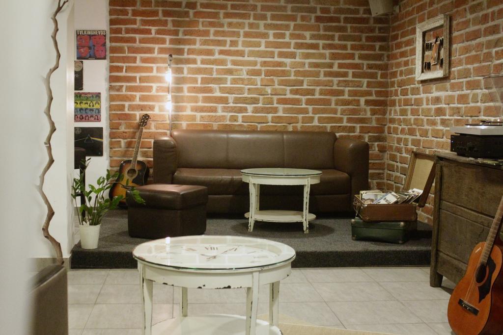 Pozitiv Hostel Zagreb Luaran gambar