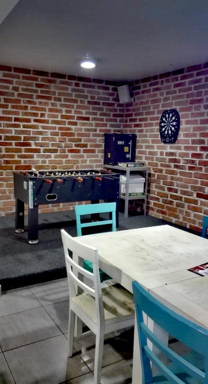 Pozitiv Hostel Zagreb Luaran gambar